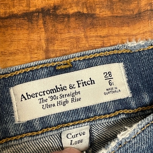 Abercrombie 90s Straight Ultra High Rise Curve Love 6S - Picture 5 of 9